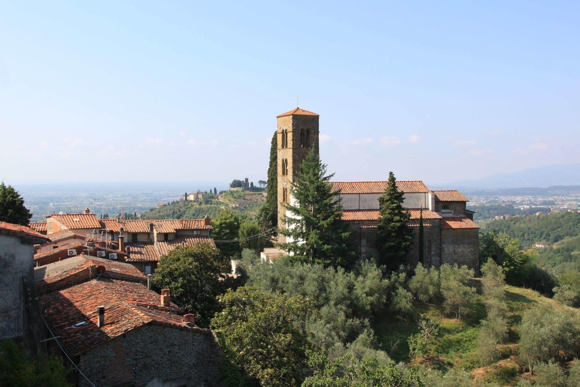 Antica Casa le Rondini Bed & Breakfast Borgo a Buggiano Exterior foto