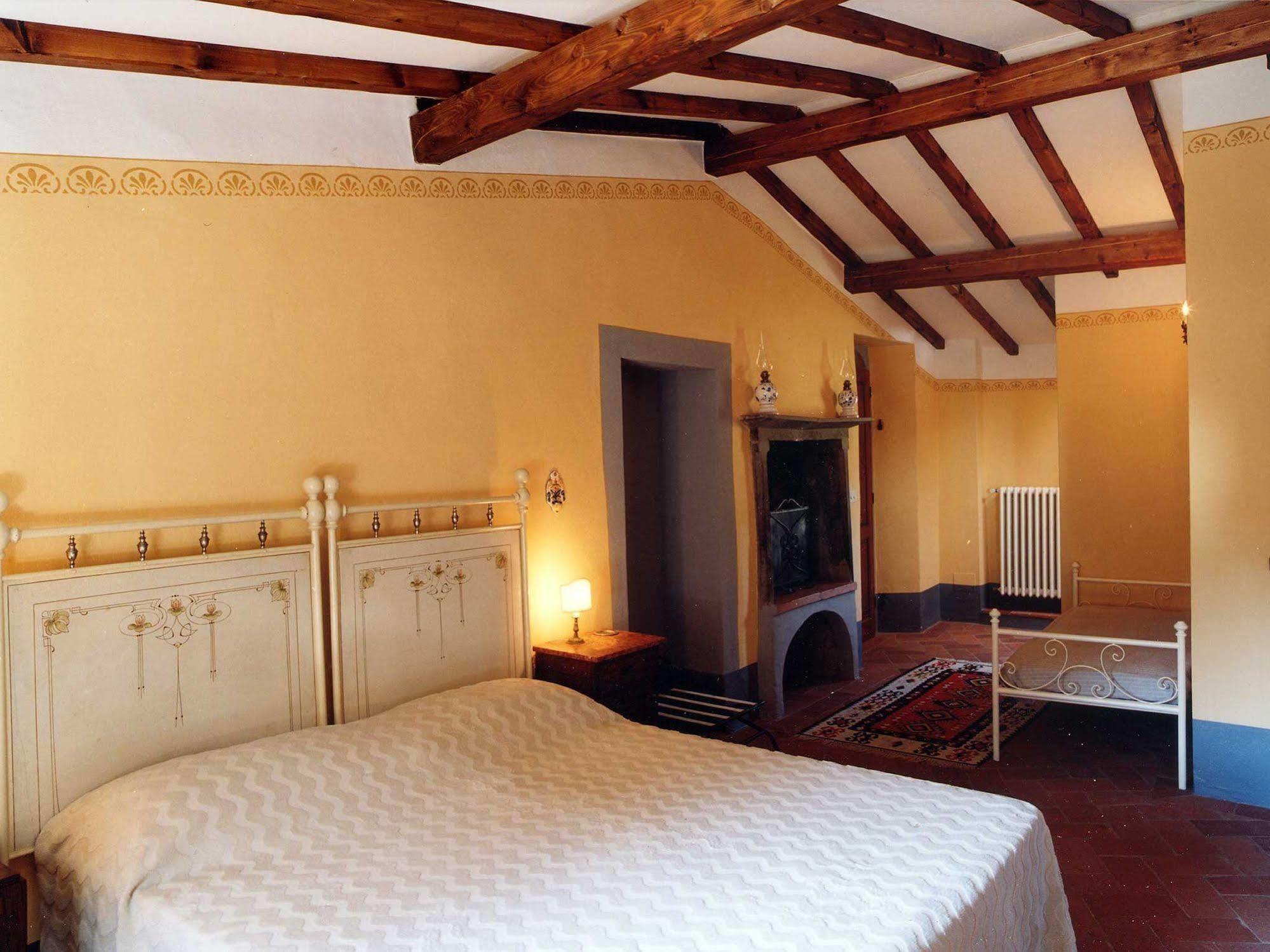 Antica Casa le Rondini Bed & Breakfast Borgo a Buggiano Exterior foto
