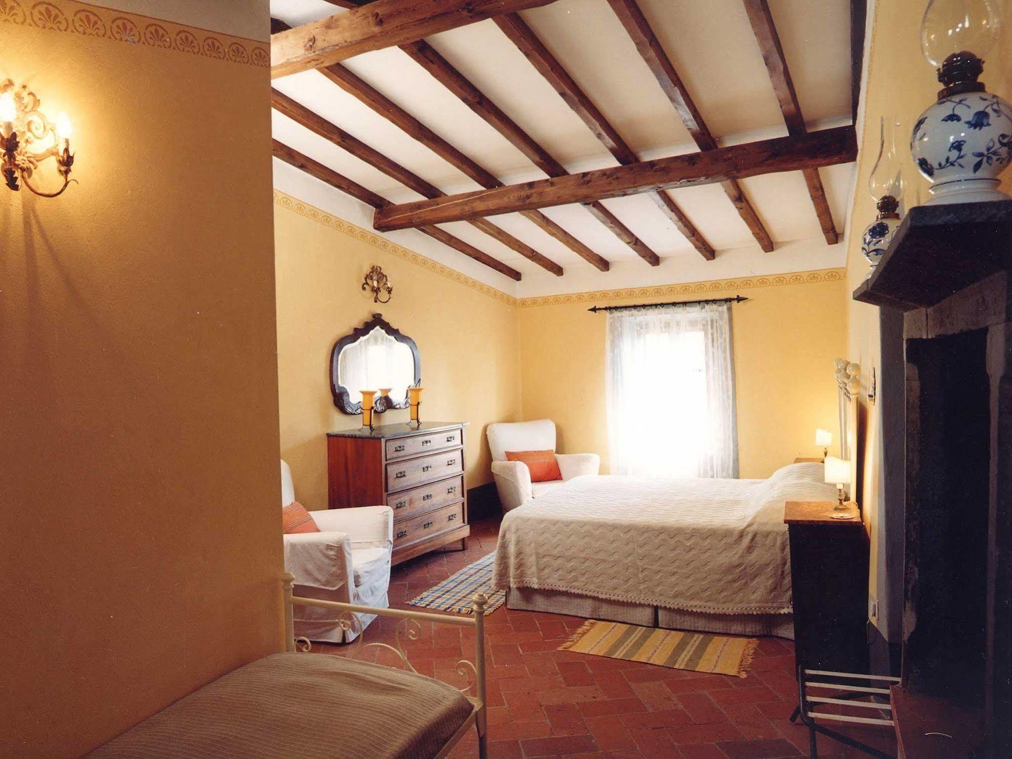 Antica Casa le Rondini Bed & Breakfast Borgo a Buggiano Exterior foto