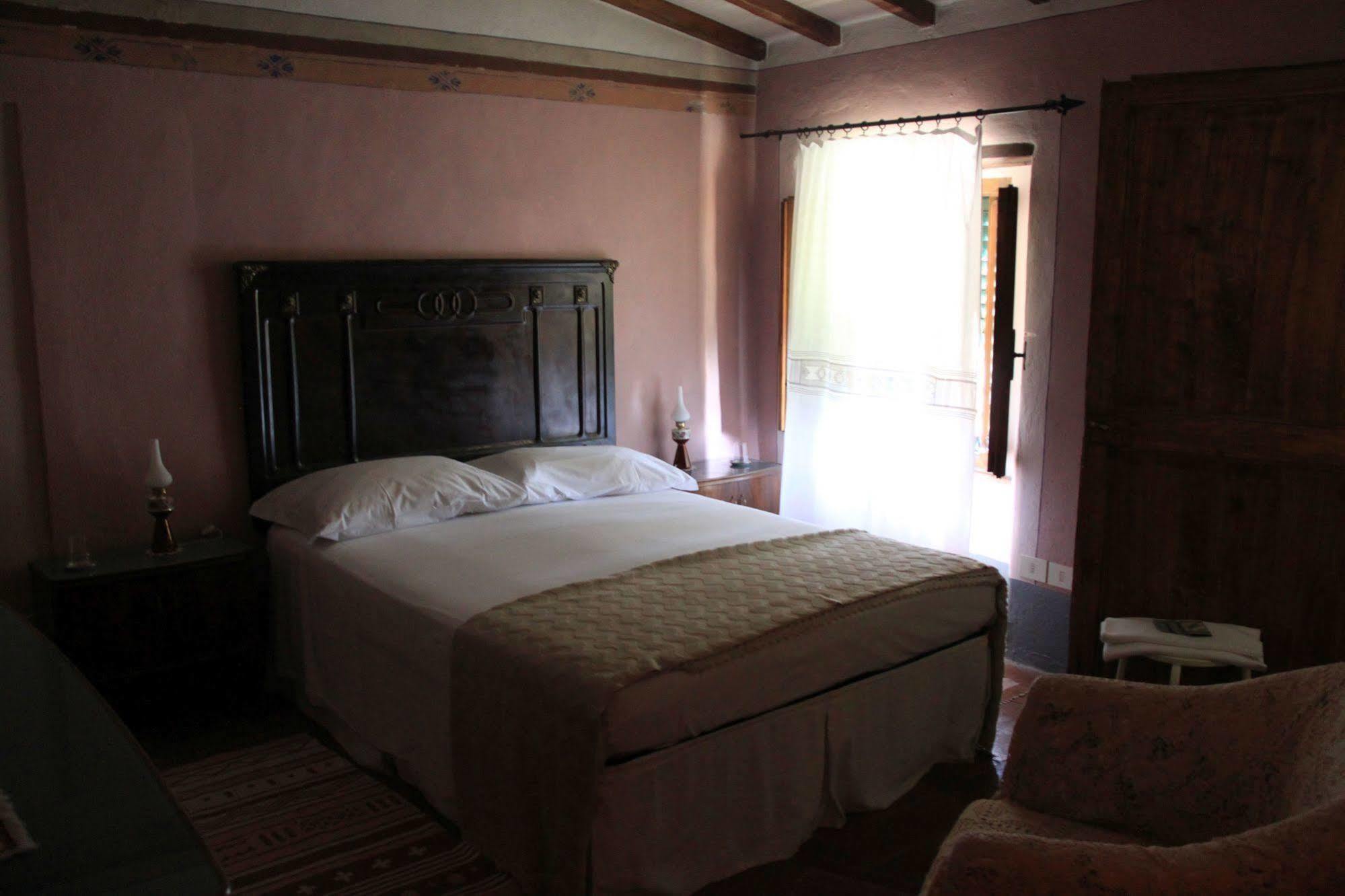 Antica Casa le Rondini Bed & Breakfast Borgo a Buggiano Exterior foto