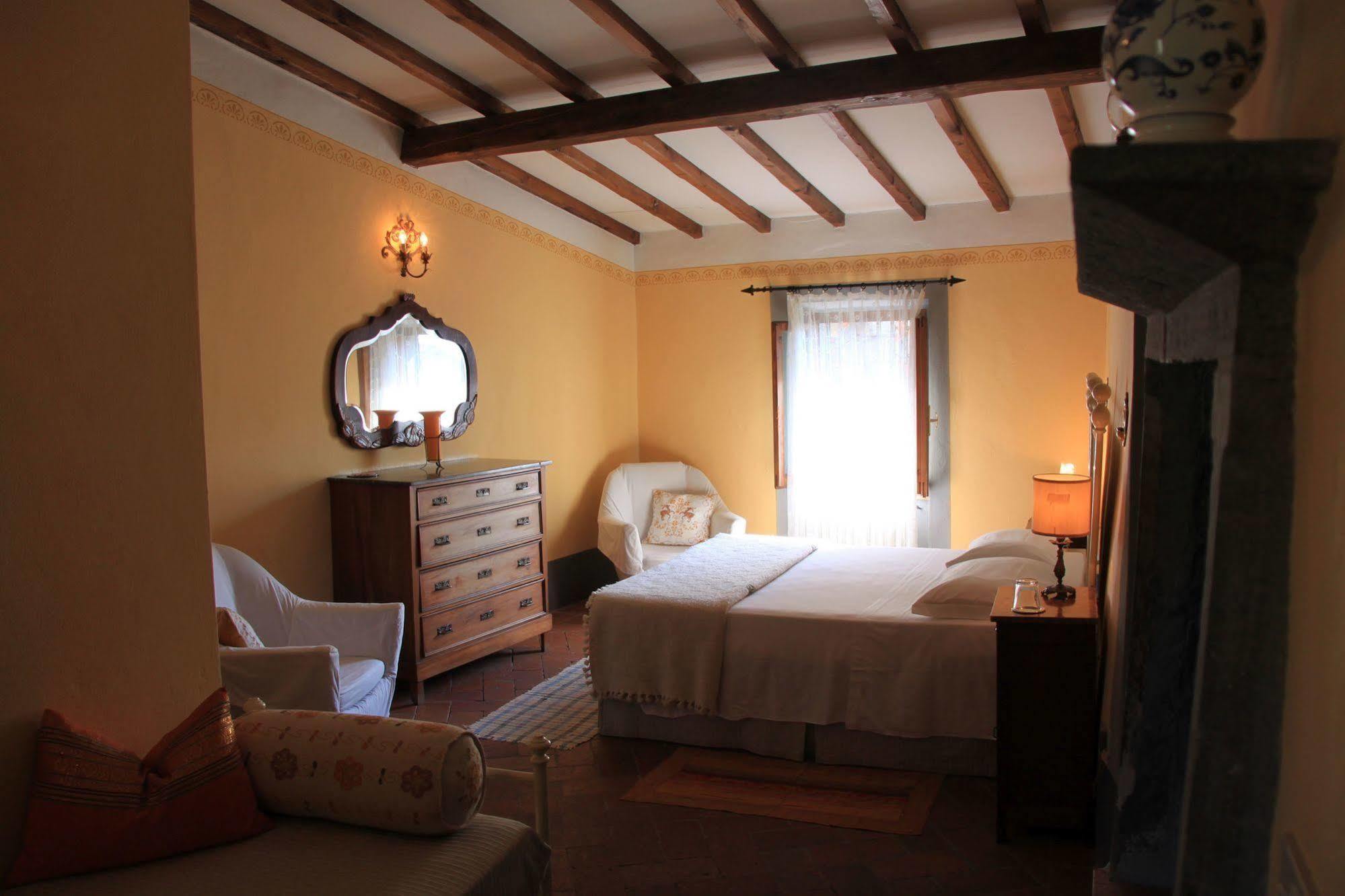 Antica Casa le Rondini Bed & Breakfast Borgo a Buggiano Exterior foto