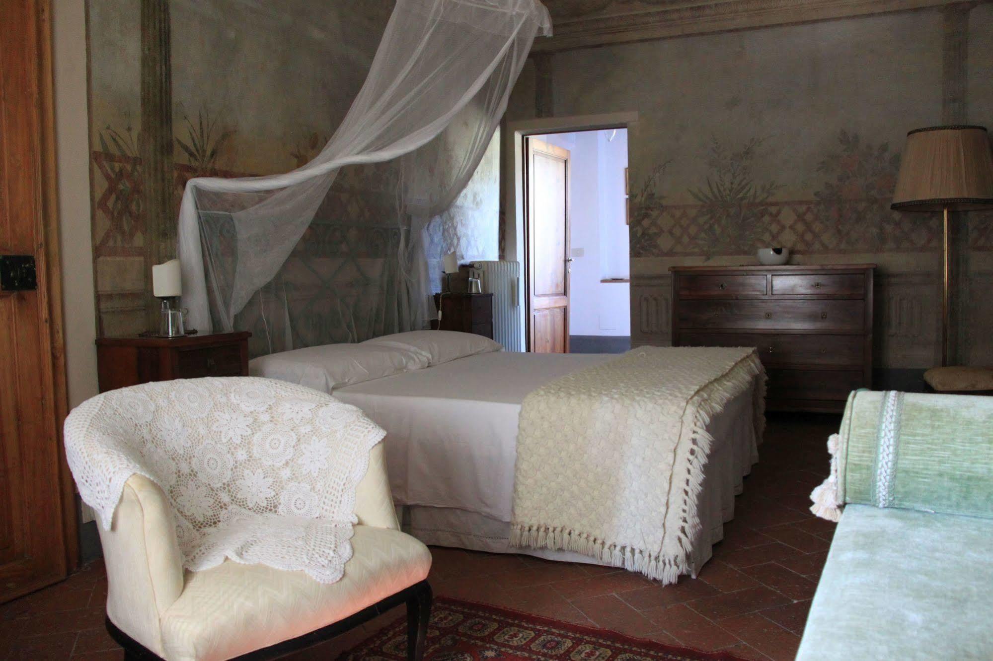 Antica Casa le Rondini Bed & Breakfast Borgo a Buggiano Exterior foto