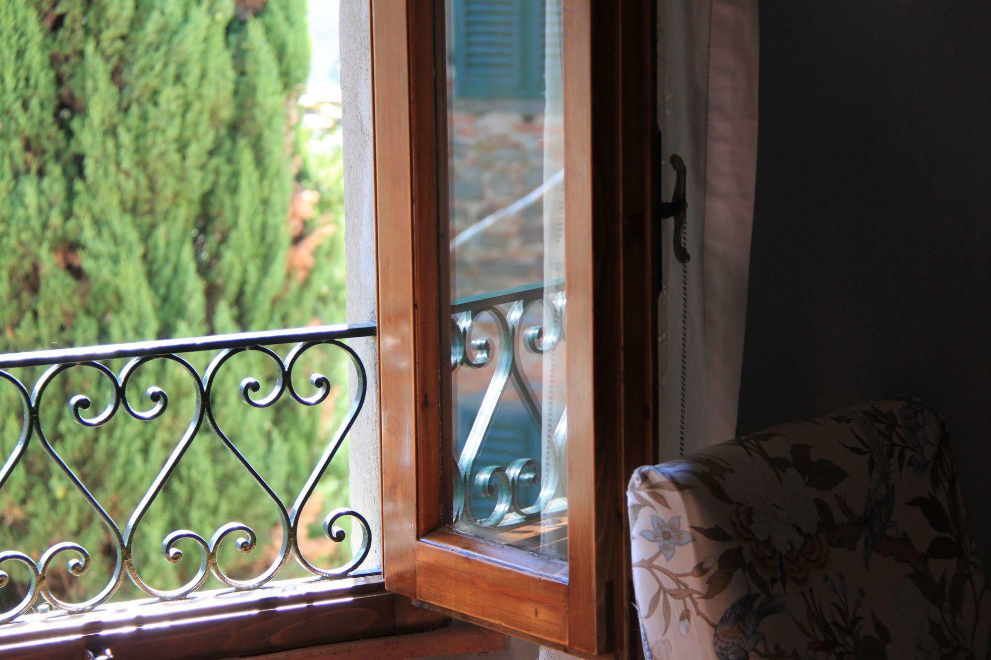 Antica Casa le Rondini Bed & Breakfast Borgo a Buggiano Exterior foto