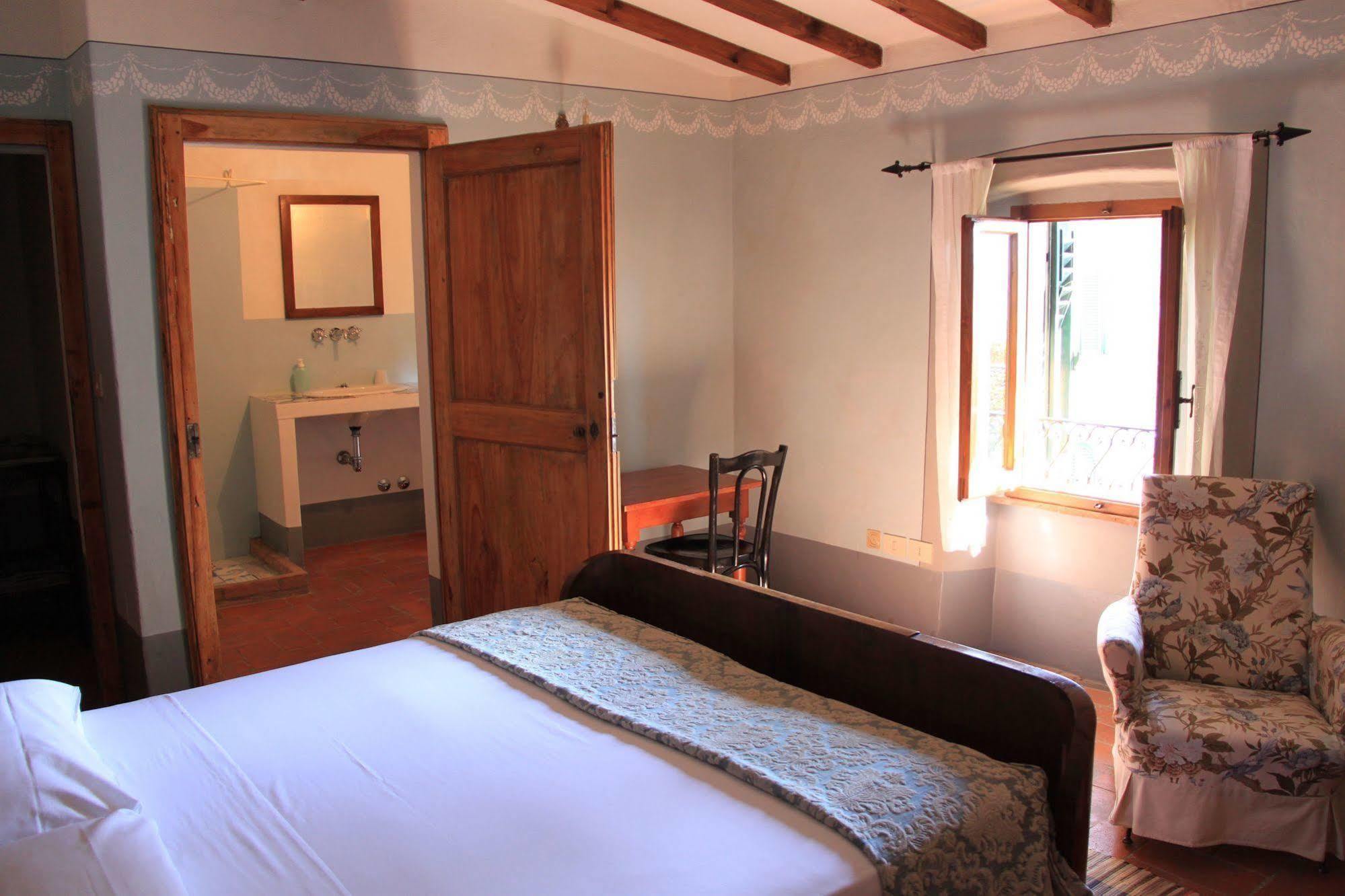 Antica Casa le Rondini Bed & Breakfast Borgo a Buggiano Exterior foto